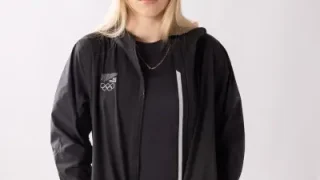 Women's Trailhead Stretch Rain Jacket - Black | New Zealand Team Supporters Collection