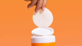 Super Glow Vitamin C Brightening Pads